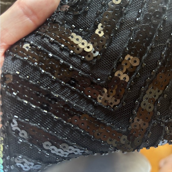 Elegant Black Fringe Sequin Dress - Picture 4 of 5